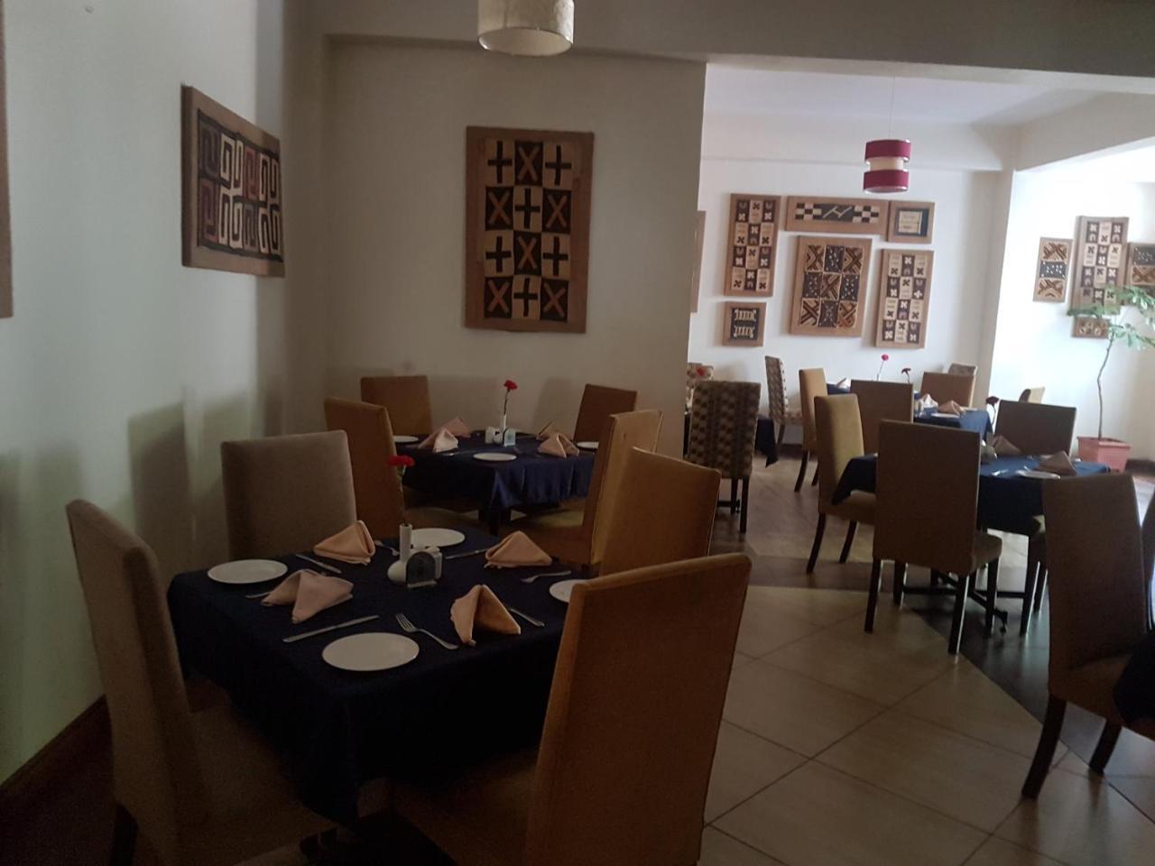 The Vic Hotel Kisumu Buitenkant foto